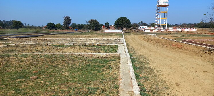 undefined, naini  900 Sq.Ft. Plot In Naini Allahabad 8163337