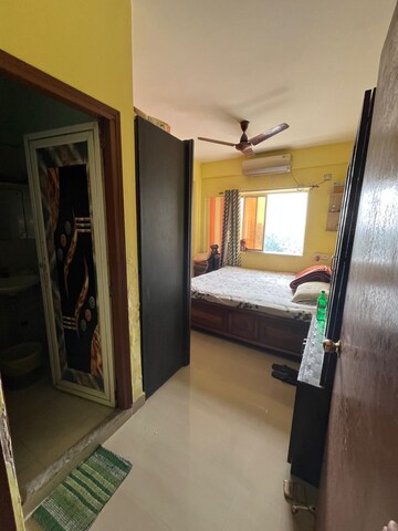 Bedroom in 4 BHK Apartment at Dum Dum – for Sale