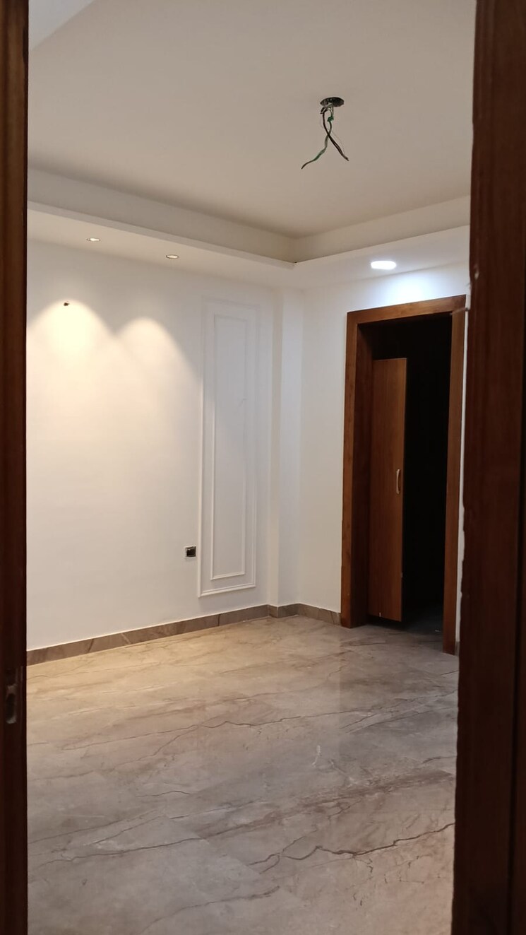 Room, sector 43 4 Bedroom 270 Sq.Ft. Builder Floor In Sector 43 Faridabad 8163483