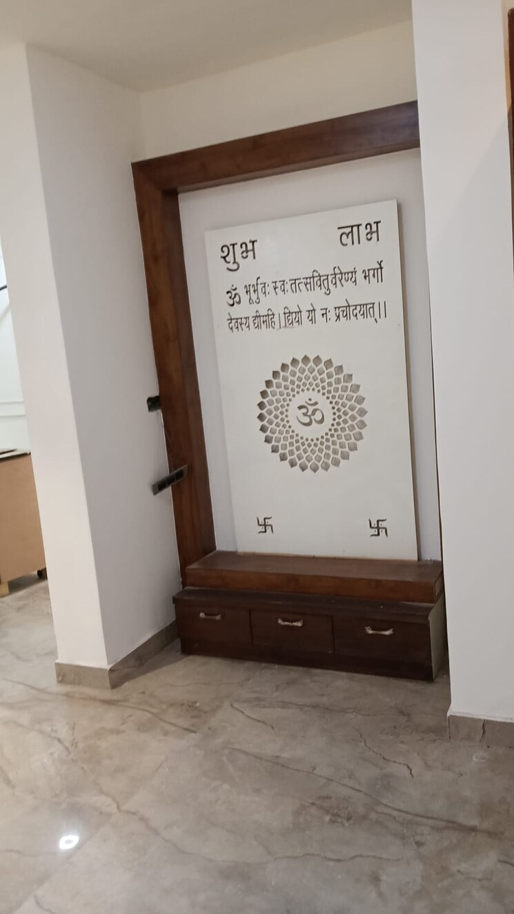 undefined, sector 43 4 Bedroom 270 Sq.Ft. Builder Floor In Sector 43 Faridabad 8163483