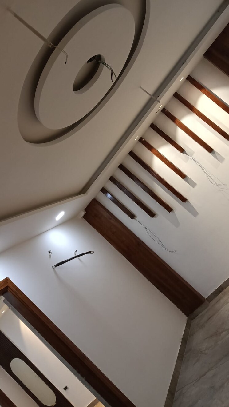 undefined, sector 43 4 Bedroom 270 Sq.Ft. Builder Floor In Sector 43 Faridabad 8163483