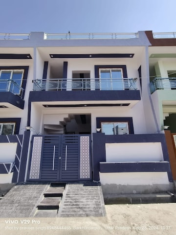 3 BHK Builder Floor For Rent in DLF Vibhuti Khand, Gomti Nagar