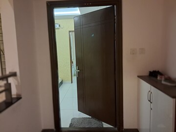 Room in 2 BHK Apartment at Aparna Serene Park, Kondapur – for Sale