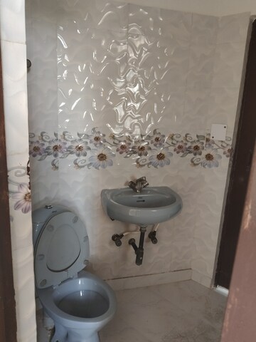 Bathroom in 3 BHK Apartment at Sector 21c – for Rent