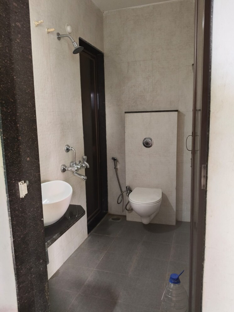 Bathroom, vihang-valley-phase-3 1 Bedroom 434 Sq.Ft. Apartment In Kasarvadavali Thane 8163834