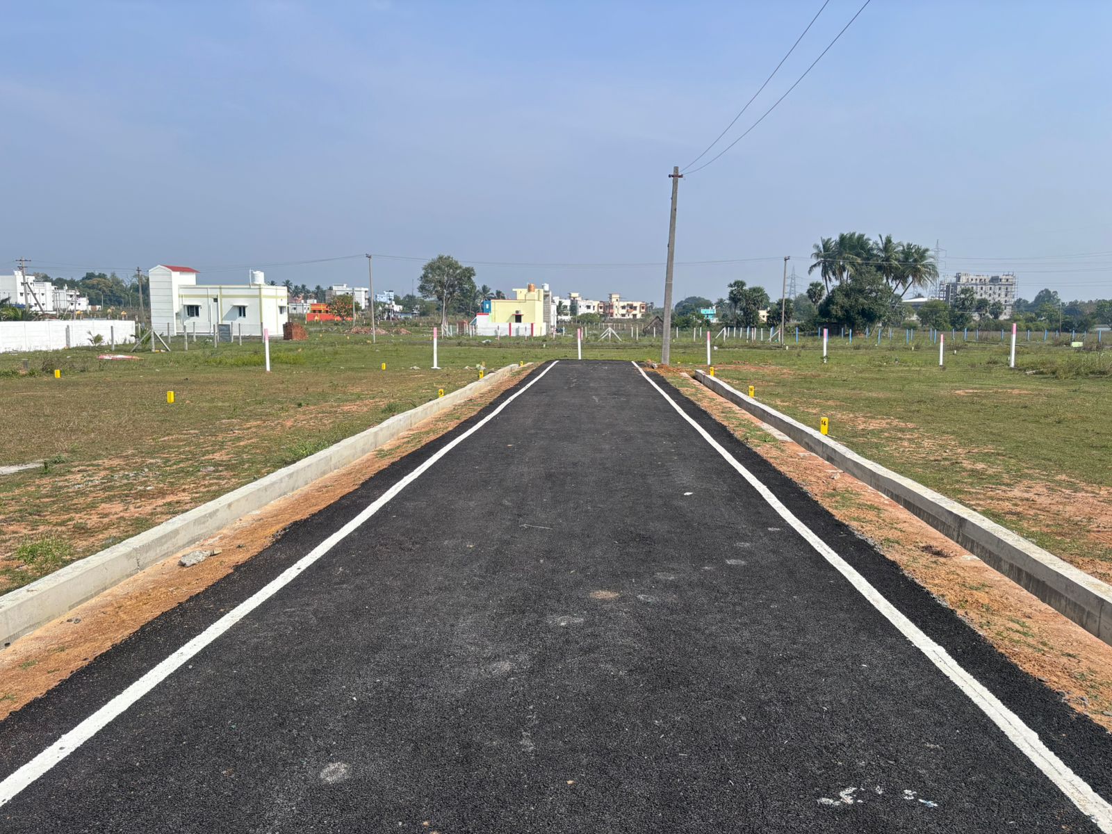 Plot For Sale in Thirukkazhukundram