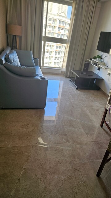 Master Bedroom in 1 BHK Apartment at Hiranandani Regent Hill, Powai – for Rent