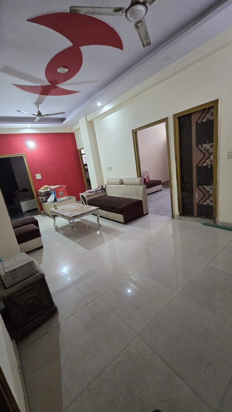 Living Room, avantika colony 3 Bedroom 108 Sq.Yd. Builder Floor In Avantika Colony Ghaziabad 8163860