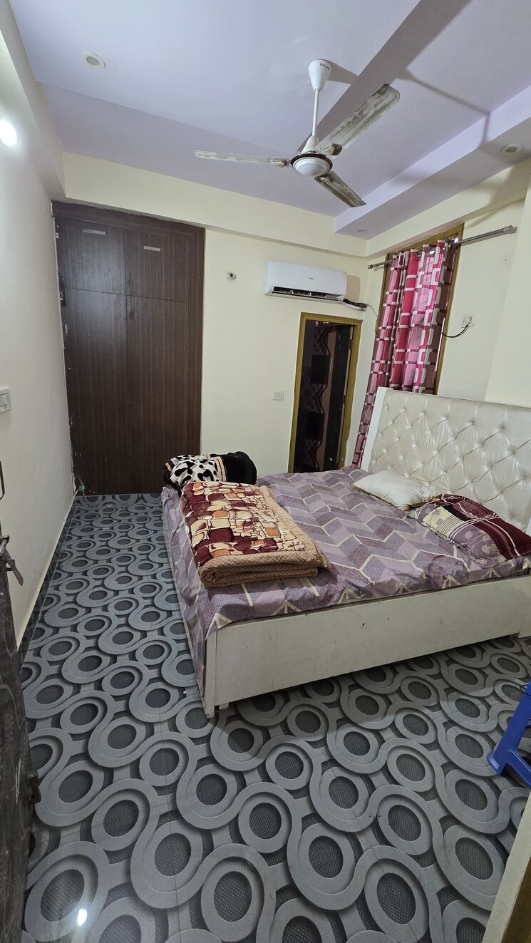 Bedroom, avantika colony 3 Bedroom 108 Sq.Yd. Builder Floor In Avantika Colony Ghaziabad 8163860