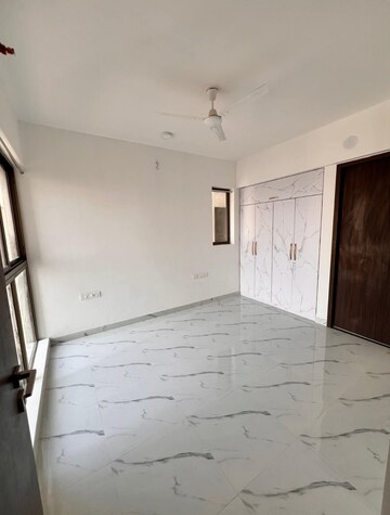 Bedroom in 2 BHK Apartment at Raymond Ten X Habitat, Pokhran Road No 2 – for Rent