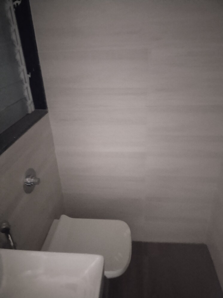 Bathroom, hiranimanthan-shree-ganesh-krupa-chs 1 Bedroom 460 Sq.Ft. Apartment In Kurla East Mumbai 8163940