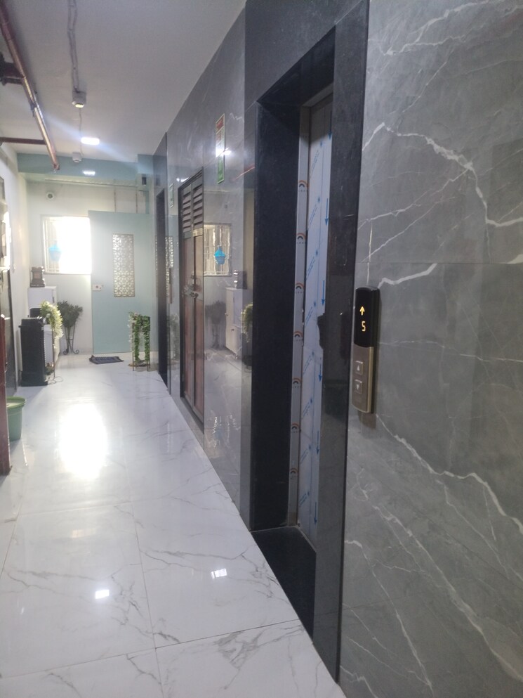 undefined, hiranimanthan-shree-ganesh-krupa-chs 1 Bedroom 460 Sq.Ft. Apartment In Kurla East Mumbai 8163940