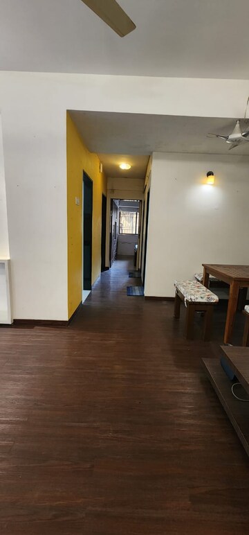 Bedroom in 2 BHK Apartment at Benhur CHS LTD, Andheri West – for Rent