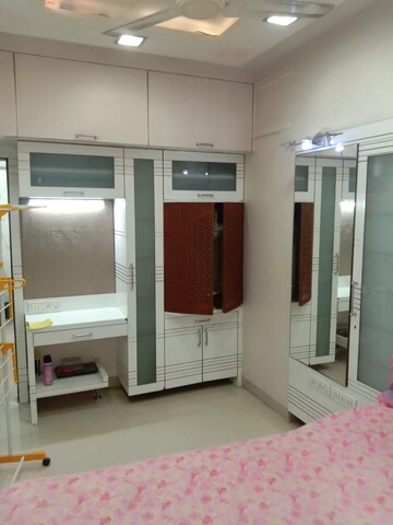 Building Lobby in 3 BHK Apartment at Raheja Sherwood, Goregaon East – for Rent