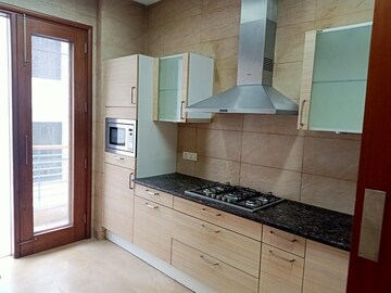 Kitchen in 4 BHK Builder Floor at Hauz Khas Enclave – for Rent