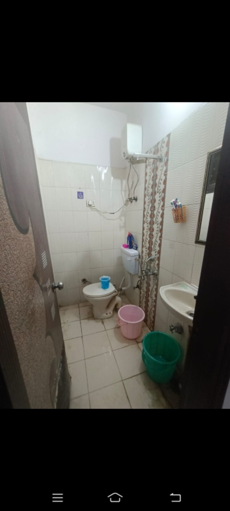 Bathroom, rwa-gyan-khand-3 1 Bedroom 550 Sq.Ft. Builder Floor In Indrapuram Ghaziabad 8164041