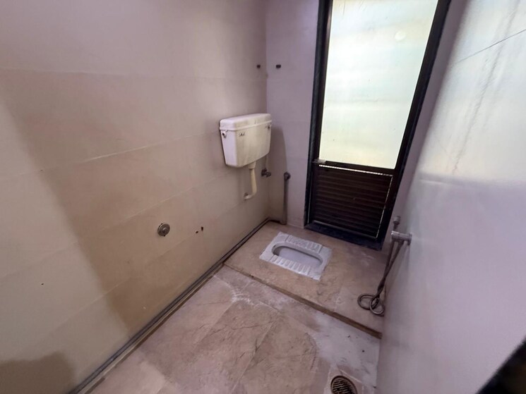 Bathroom, ishwar-bliss 2 Bedroom 1050 Sq.Ft. Apartment In Nerul Navi Mumbai 8164039
