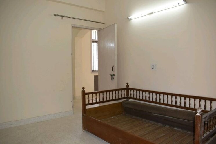 Room, rudra-vigyan-vihar 4 Bedroom 2100 Sq.Ft. Apartment In Sector 56 Gurgaon 8164070