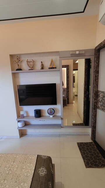 2 BHK Apartment For Sale in Rustomjee Urbania Azziano, Majiwada