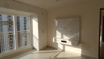 Room in 3 BHK Apartment at INDIS Viva City, Kondapur – for Rent