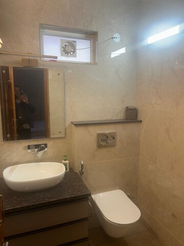 Bathroom in 1 RK Builder Floor at Saurabh Niwas, Sector 40 – for Rent