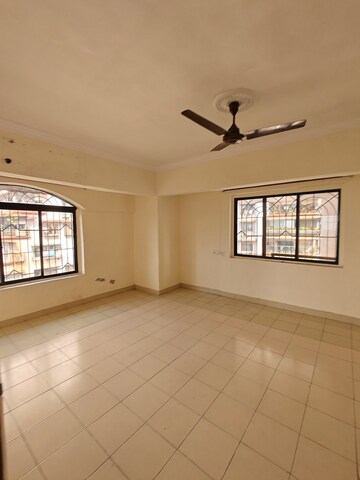 Room in 2 BHK Apartment at Sagar Darshan Towers, Nerul – for Sale