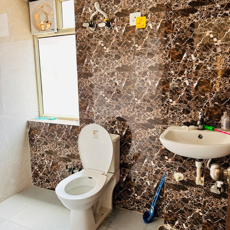 Attached Bathroom, kundli 3 Bedroom 1715 Sq.Ft. Apartment In Kundli Sonipat 8164159