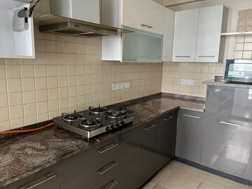 Kitchen in 3 BHK Builder Floor at Saurabh Niwas, Sector 40 – for Rent