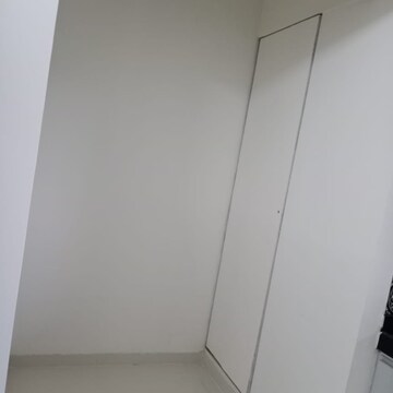  2 BHK Apartment at Lodha Amara, Sandoz Baug – for Sale