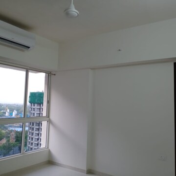  2 BHK Apartment at Lodha Amara, Sandoz Baug – for Sale