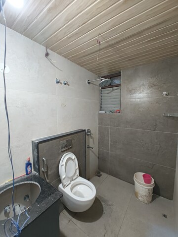Bathroom in 3 BHK Apartment at Seshadripuram – for Rent