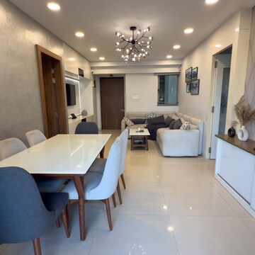 Team Area in 3 BHK Apartment at Kalpataru The Sunrise, Dhokali – for Sale