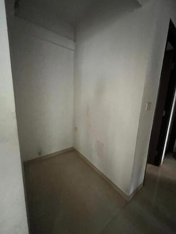 Room in 2 BHK Apartment at Lodha Palava City Lakeshore Greens, Dombivli East – for Rent