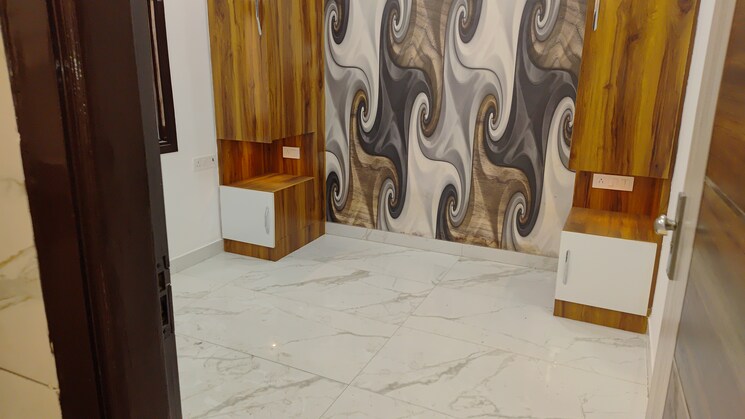 Bedroom, dwarka mor 3 Bedroom 75 Sq.Yd. Builder Floor In Dwarka Mor Delhi 8164241