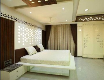 Master Bedroom in 2 BHK Apartment at Wadhwa TW Gardens, Kandivali East – for Rent