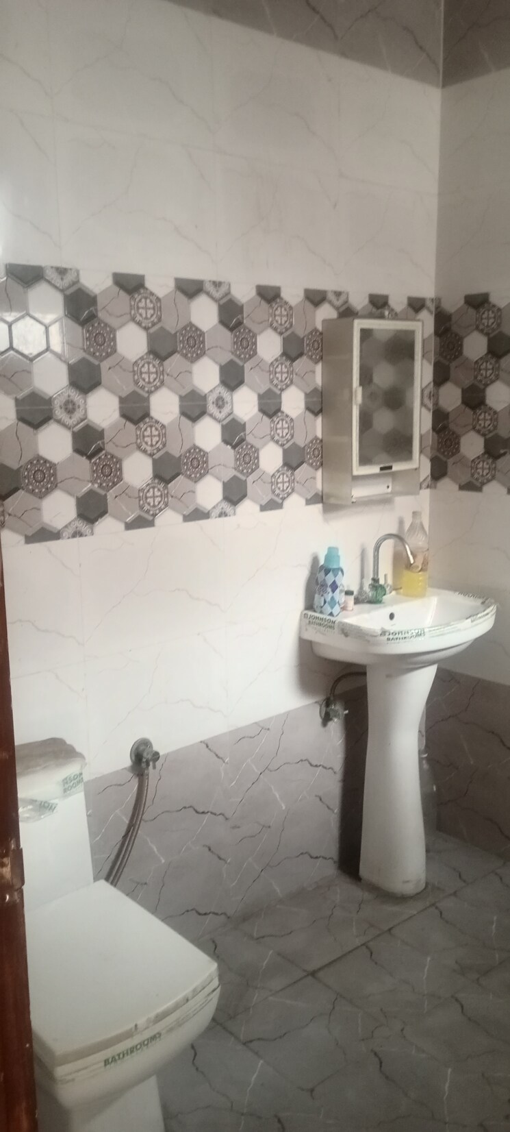 Bathroom, patiala road 3 Bedroom 100 Sq.Yd. Independent House In Patiala Road Zirakpur 8164261