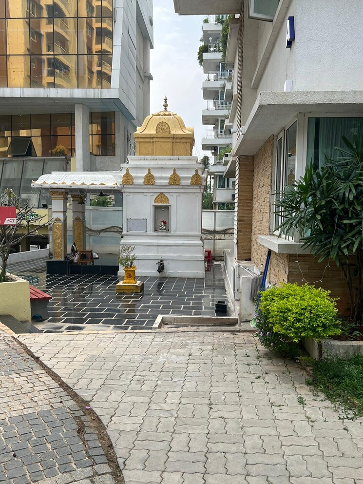 Exterior View, svc-tree-walk 3 Bedroom 1825 Sq.Ft. Apartment In Kondapur Hyderabad 8164305