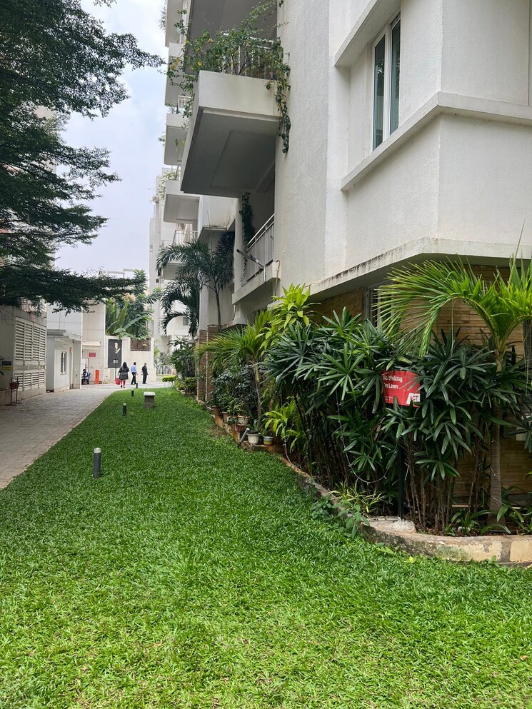 Exterior View, svc-tree-walk 3 Bedroom 1825 Sq.Ft. Apartment In Kondapur Hyderabad 8164305