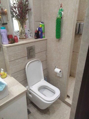 Bathroom in 2.5 BHK Builder Floor at Safdarjang Enclave – for Rent
