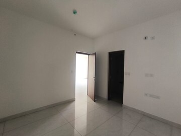 Room in 3 BHK Apartment at Rajapushpa Provincia, Narsingi – for Sale