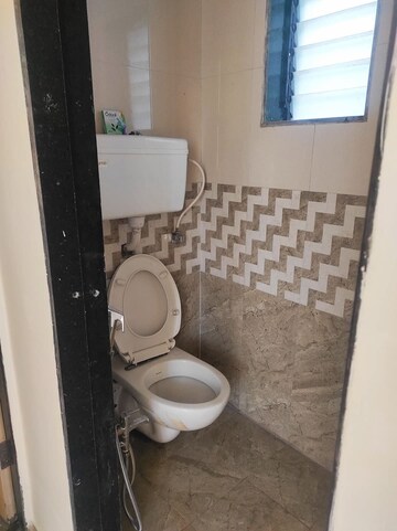 Bathroom in 2 BHK Apartment at Nakshatra Pride-I, Naigaon East – for Rent