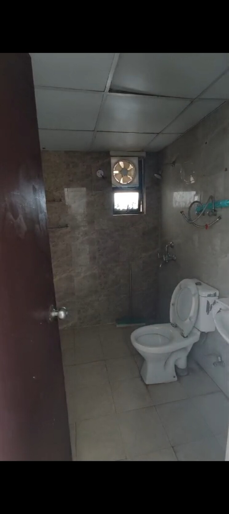 Bathroom, river-heights-plaza 3 Bedroom 1340 Sq.Ft. Apartment In Raj Nagar Extension Ghaziabad 8164416