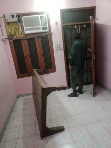 Living Room in 2 BHK Villa at Aliganj – for Rent