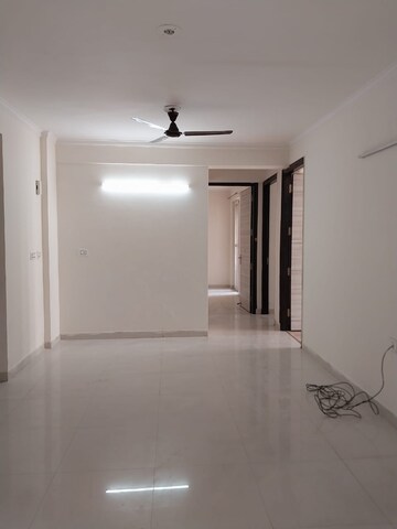 Room in 3 BHK Apartment at Paradigm Business Hermitage Park, Dhakoli Village – for Sale