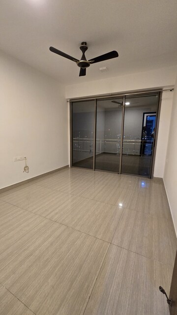 Room in 3 BHK Apartment at The Wadhwa The Address, Ghatkopar West – for Rent
