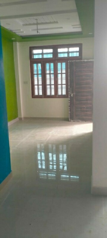 2 BHK Independent House For Rent in Jankipuram