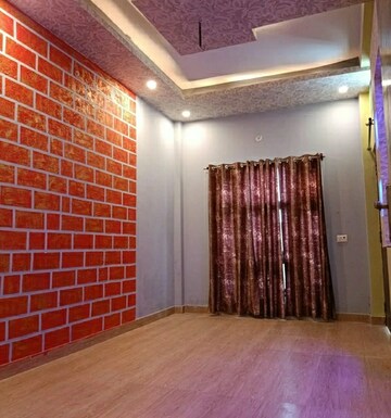 Living Room in 2 BHK Independent House at Jankipuram – for Rent