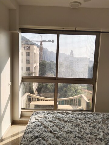 2 BHK Apartment For Rent in Dosti Eastern Bay, Wadala