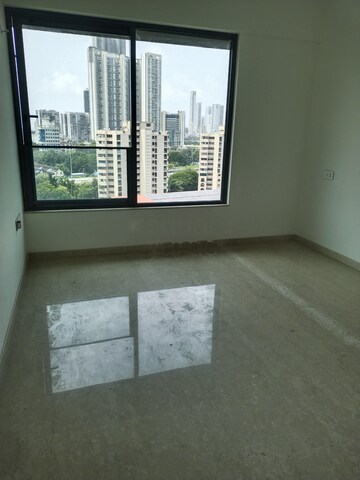 Room in 2 BHK Apartment at LnT Realty Crescent Bay, Parel – for Rent