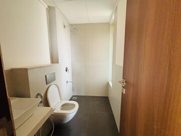 Attached Bathroom in 3 BHK Apartment at Piramal Vaikunth, Balkum Pada – for Rent